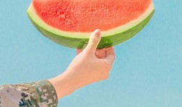 吃瓜网红图片头像霸气,揭秘吃瓜网红的霸气头像之谜